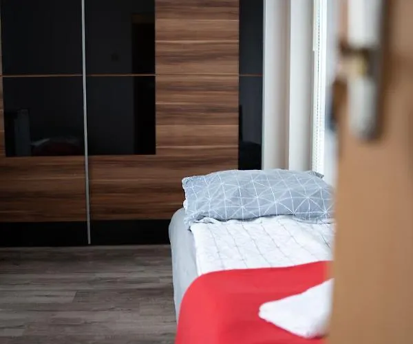 Nad Pizzeria Privatunterkunft Posen