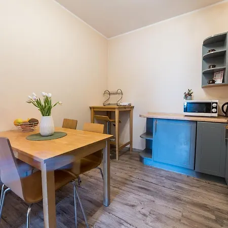 Homestay Nad Pizzeria *
